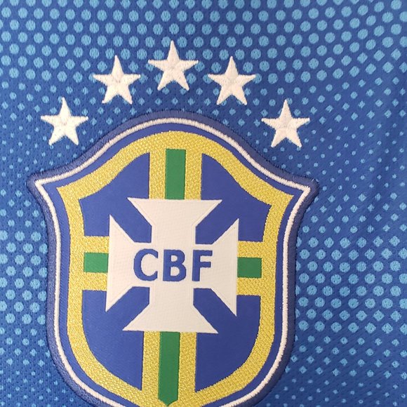 NWT 2014 Nike BRAZIL CBF Team Soccer Jersey - M - Picture 7 of 7